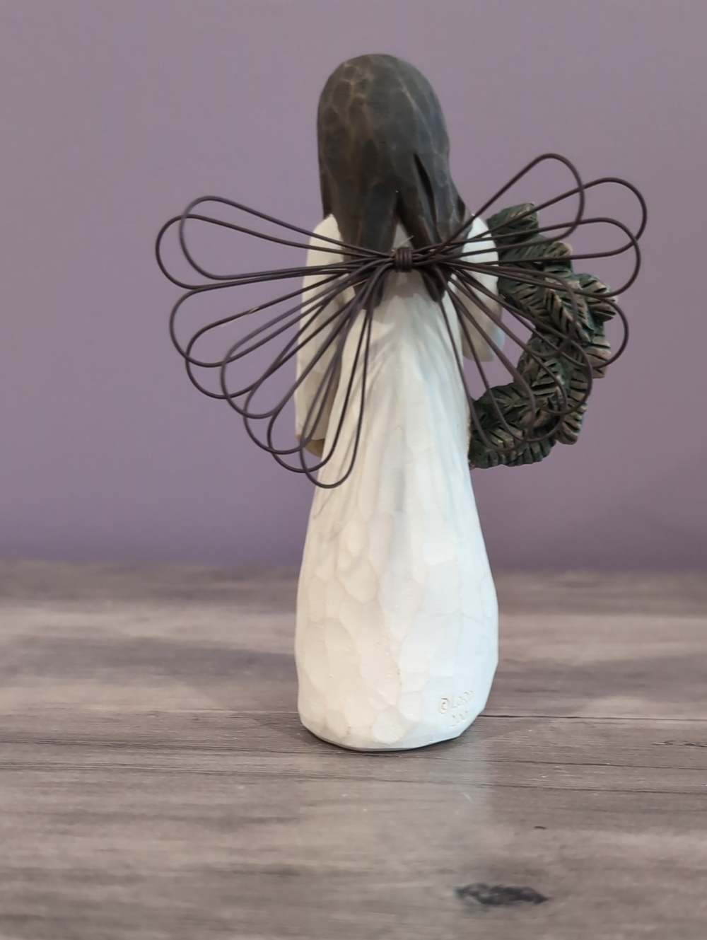 Willow Tree "Angel of Winter" Figurine - Picture 4 of 8